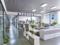 东莞市虎门镇新出精装修电子厂2200方出租，无转让费
