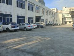 塘厦莲湖原房东一楼950平标准厂房出租，带装修办公室，实际租