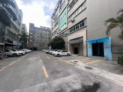 （精装修）长安乌沙新出楼上厂房400平，可办环评，拎包入驻！