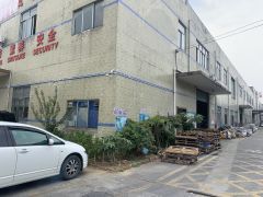 大岭山国道边标准一楼厂房1300平20元二楼2000平13元