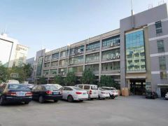 塘厦中心清湖头新出原房东楼上1000平厂房仓库出租，拎包生产