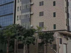东城低价厂房出租 空地大 水电齐全 地坪漆 办公室