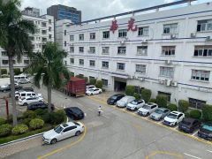 布吉华光工业园原房东三楼600平厂房出租