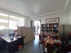 西乡固戍，独院厂房，一楼带装修500平厂房出租，进出货车便利