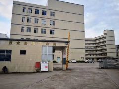 马安镇   汉水金城工业园二楼1500平米出租，带装修~~