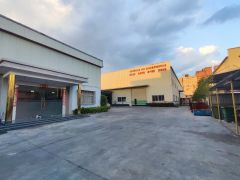 凤岗新出原房东小独院带现成行车现成办公室适合五金机械设备压铸