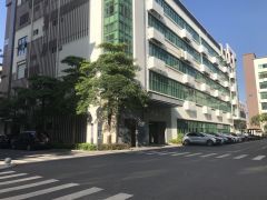 500平和800平石岩厂房 环境优美 精装修低价厂房出租分租