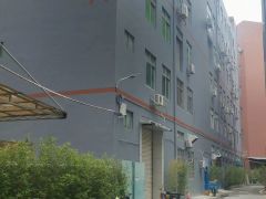 南山西丽地铁站小面积135，200，300平办公仓库水电齐全