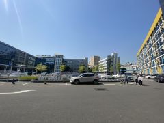 配置家私宝龙地铁口研发电商产业园新出260平精装办公厂房出租