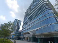 免租期6个月光明凤凰城33万平政府补贴高新产业园200平起分