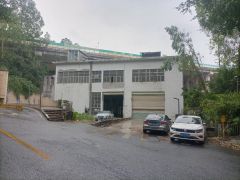 龙华独门独院3650平 前后超大空地 上下两层