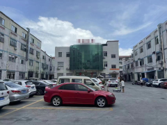 原房东低价急租，沙头社区新出楼上700平标准厂房出租