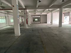 黄江镇中心一楼1700平低价出租报价23可谈形象好空地大