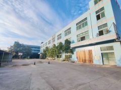 常平原房东标准三层独院7300平，带精装修办公室，一楼带航车