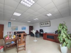 塘厦外环高速口标准3楼720平，消防合格，现成办公室精装修！