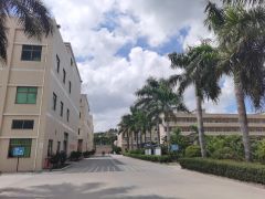一手房东自建标准厂房，消防配套设施齐全，带货梯，交通便利