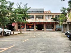 大岭山靠近主干道600平精装修水电齐全 低价厂房出租