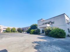 靠近松山湖原房东单一层独院带单独办公楼，空地大形象好交通便利
