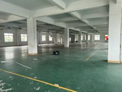 惠州大亚湾工业园标准厂房3楼1600平方低价出租大小分租