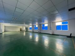 坪山厂房出租1000平方带现成装修水电领包即可入驻可分租