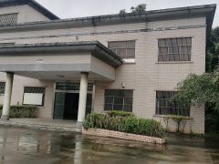 长安宵边新出原房东标准独院 实际面积低价出租   空地超大。