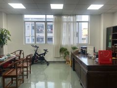大浪澳华工业区，村委厂房1400平出租，精装修