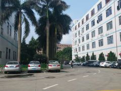 横岗六约地铁站一楼二楼厂房300，900平900平可分租
