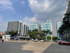 大浪科技园楼上新出500平精装修办公室仓库厂房低价出租