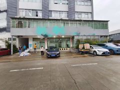 坂田五和地铁站旁新出工业园一楼650平物流仓库招租，水电齐全