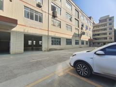 龙岗同乐原房东大型科技园新空出一楼厂房出租1000平可办环评