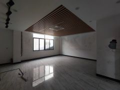 光明465平地铁精装修无尘车间低价厂房仓库空土地车位一楼出租