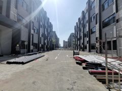 大浪地铁华荣路边原房东红本无公摊高端厂房1600平出租可分租