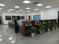 凤岗雁田带办公室精装修标准厂房三楼2000平出租水电现成