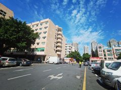 龙岗中心城地铁站附近新空出楼上500平精装办公室仓库厂房出租