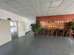 桥头新出原房东实际面积带豪华装修地坪漆办公室，带三吨电梯