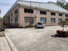 原房东单一层厂房600平方，高7米，办公室水电齐全，无公摊！
