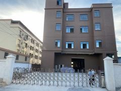 东莞厚街镇新厂房，现成精装修，带5吨货梯，租金便宜，性价比高