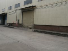 中堂原房东带牛角单一层2000平方独门独院厂房