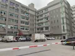 凤岗五联新出带办公室精装修标准工业厂房仓库二楼2000平出租