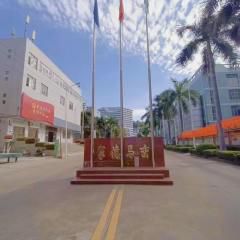 标准式厂房  停车不收费 面积适中