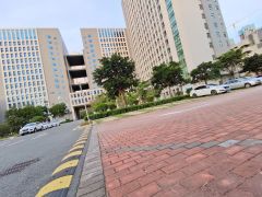 坪山竹坑科技园新空出楼上500平方带装修办公室仓库厂房出租
