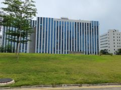 坪山大工业区原房东精装修一楼2000平厂房出租（免租两个月）
