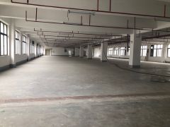 租！平湖鹅公岭新出独门独院7200平原房东红本厂房！