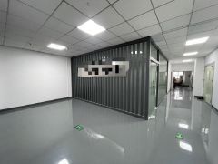 上村标准厂房2楼1200可分，精装修，两台两吨梯