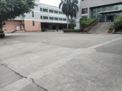 长安镇锦厦靠近深圳一楼4000平精装修水电齐全低价厂房出租