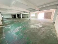 万江滘联一楼1200平方标准厂房出租有现成办公室停车场大