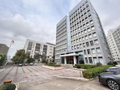 深圳市光明区高新产业园 单层面积3600平 空地大 合同期长