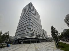 光明国企红本厂房出租每平补贴15元免租期长