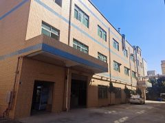 东莞横沥工业厂房出租三楼低价1300平米
