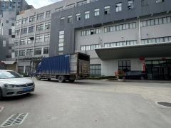 公明合水口（一楼二楼2000平方）标准重工业厂房低价出租